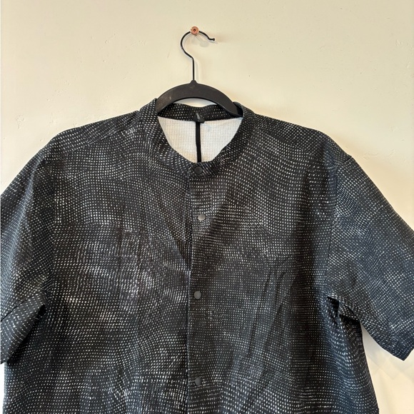 Sold - Picture 2 of 6